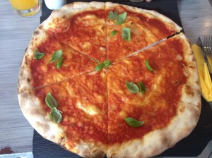 vegane Pizza Käse Margherita Mixto München
