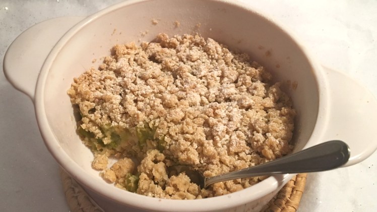 Rhabarber Crumble vegan